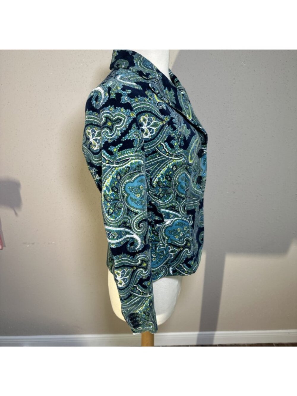 Vintage Talbots Size 10 Petite Paisley Printed Velvet Single Breasted Blazer - Picture 4 of 16